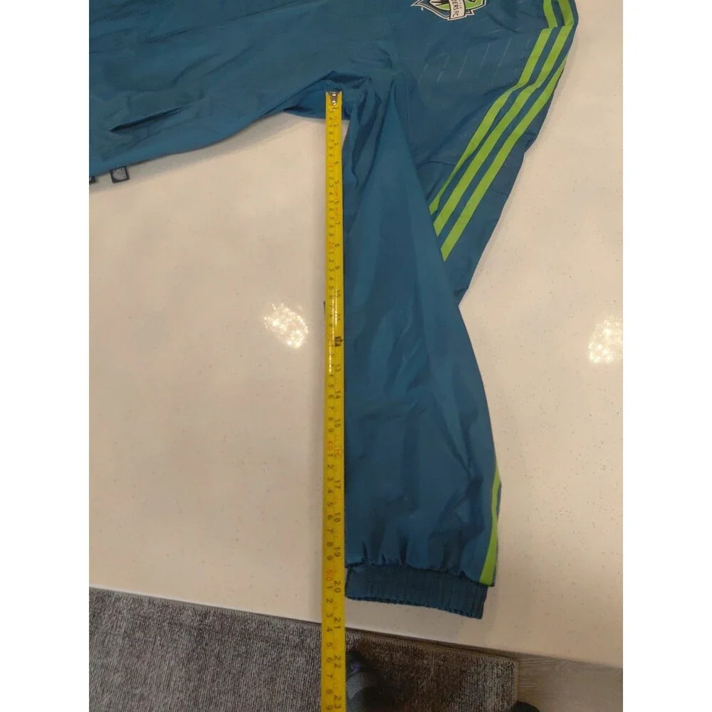 Seattle Sounders Hooded Rain Jacket Windbreaker Adidas Xbox Men's Large
